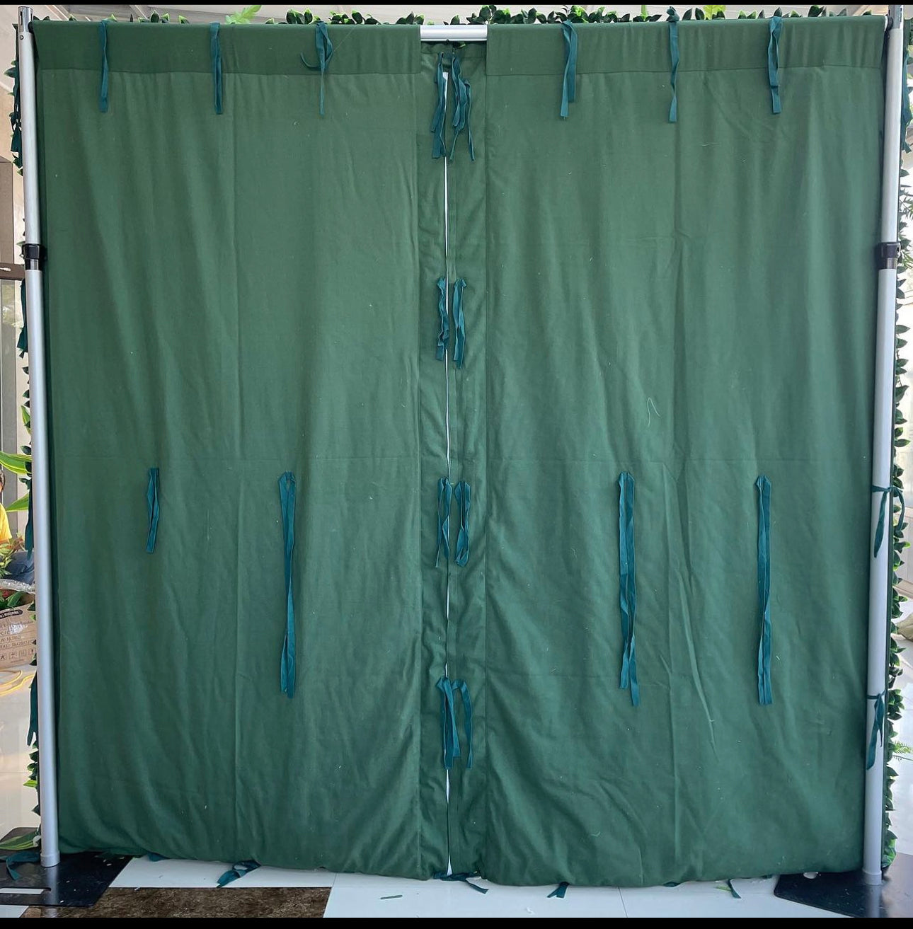 5D Jungle Foliage Wall - Cloth Backed