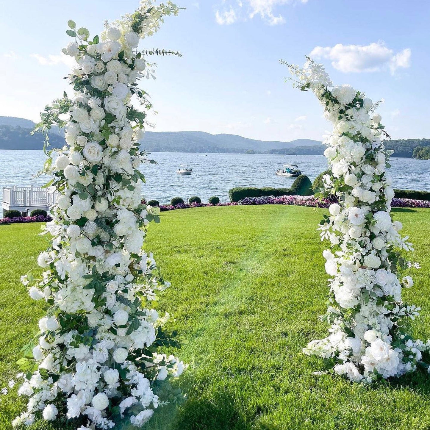 White Floral Pillars - 1.8m & 2.1m - Sample