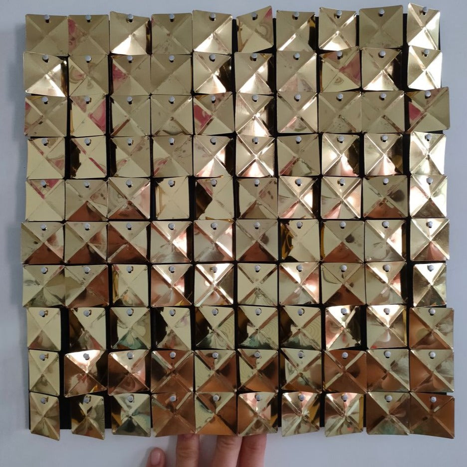 Geometric 3D Gold Shiny Sequin Wall