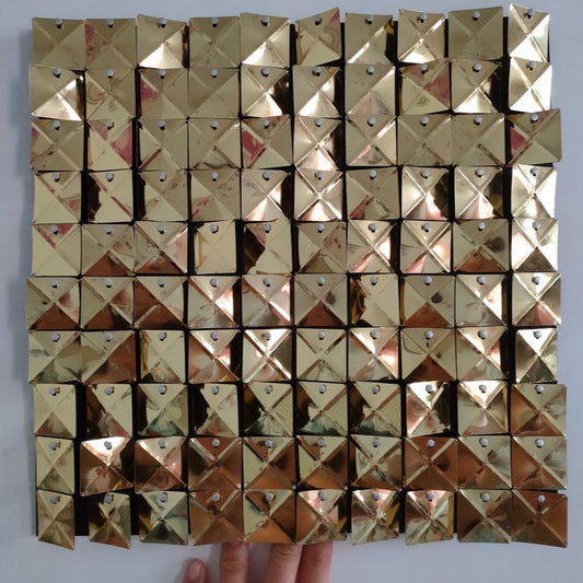 Geometric 3D Gold Shiny Sequin Wall